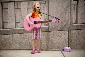 Photo acoustic guitar kids