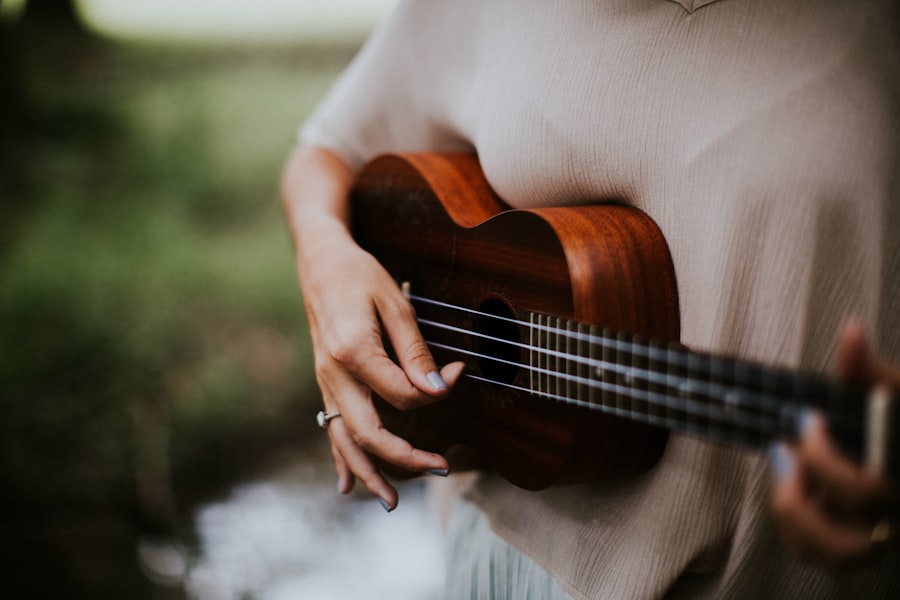 acoustic guitar singing
