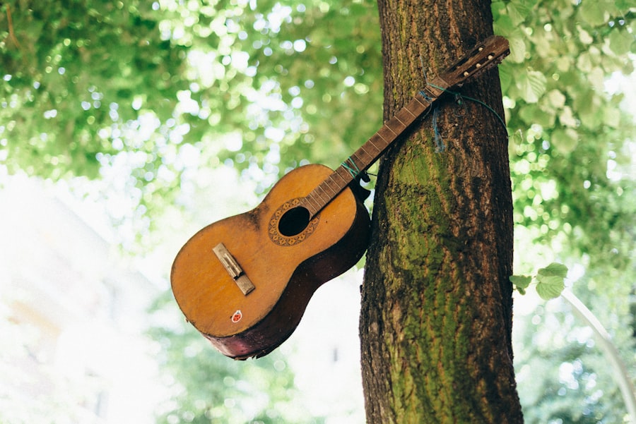 Photo acoustic guitar singing
