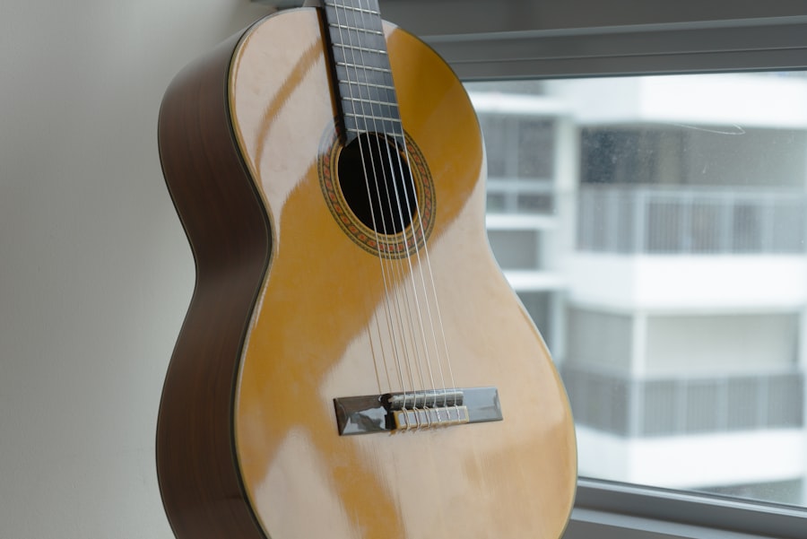 Photo Baritone Guitar